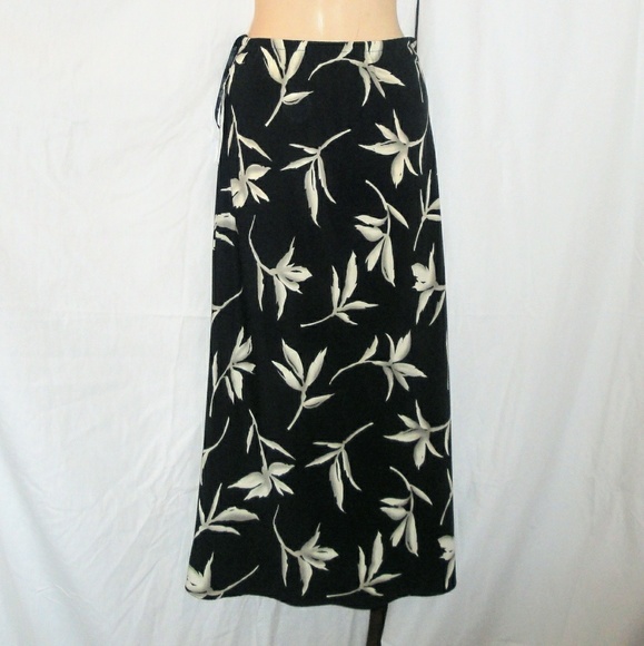 maxi skirt size 18